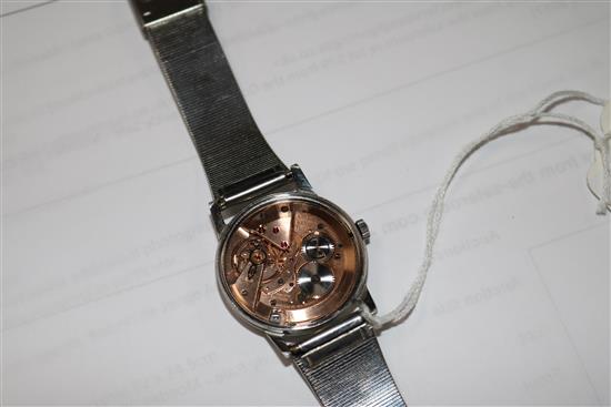 A gentlemans 1960s stainless steel Omega Seamaster manual wind 600 wrist watch, movement c.611.